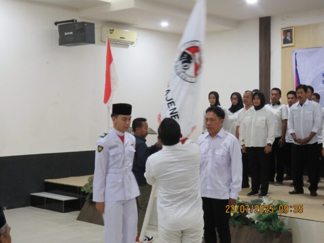 
					Irham Azis Lantik Ketua IJS Majene