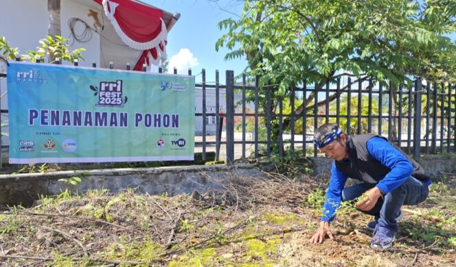 
					IJS Apresiasi RRI Mamuju Tanam Pohon dan Donor Darah