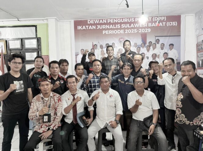 
					Raker, Pengurus Kabupaten Perkuat IJS Sulbar